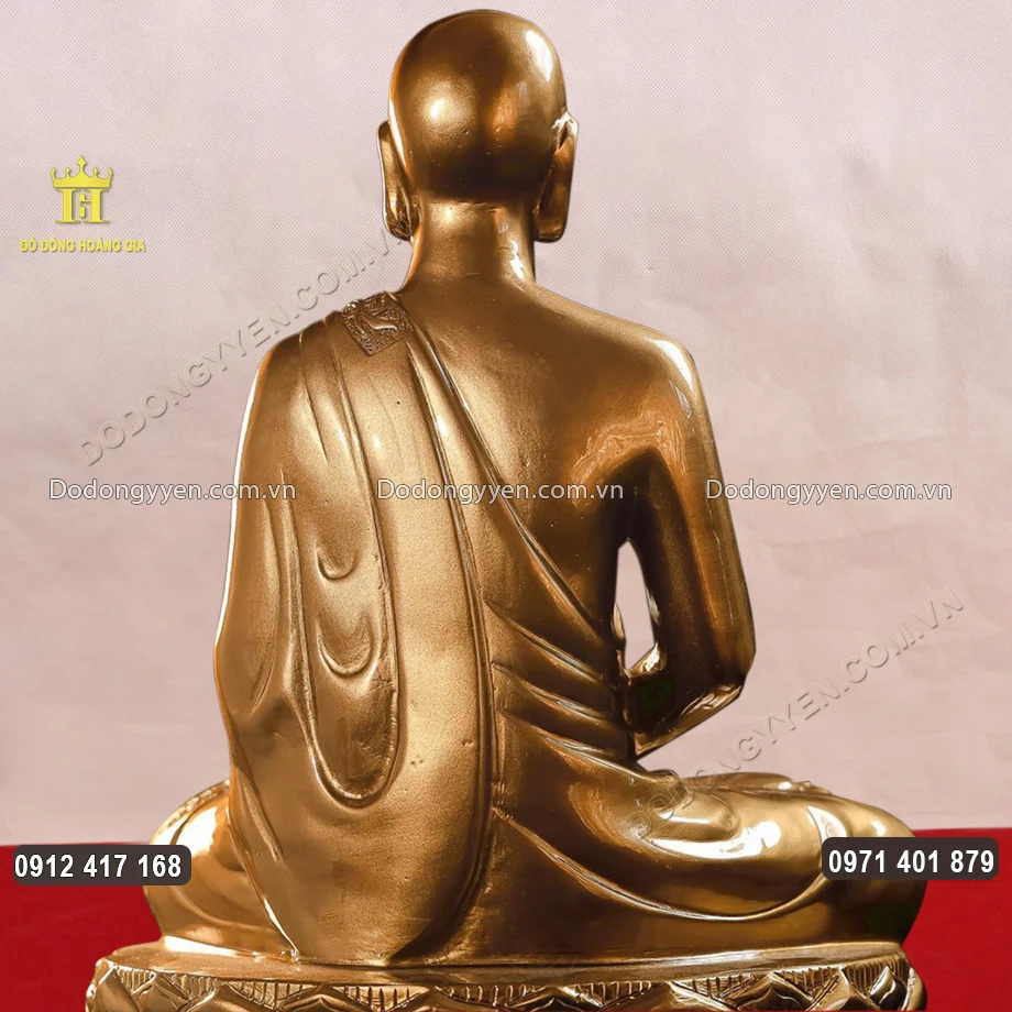 H&igrave;nh ảnh ph&iacute;a sau của vật phẩm